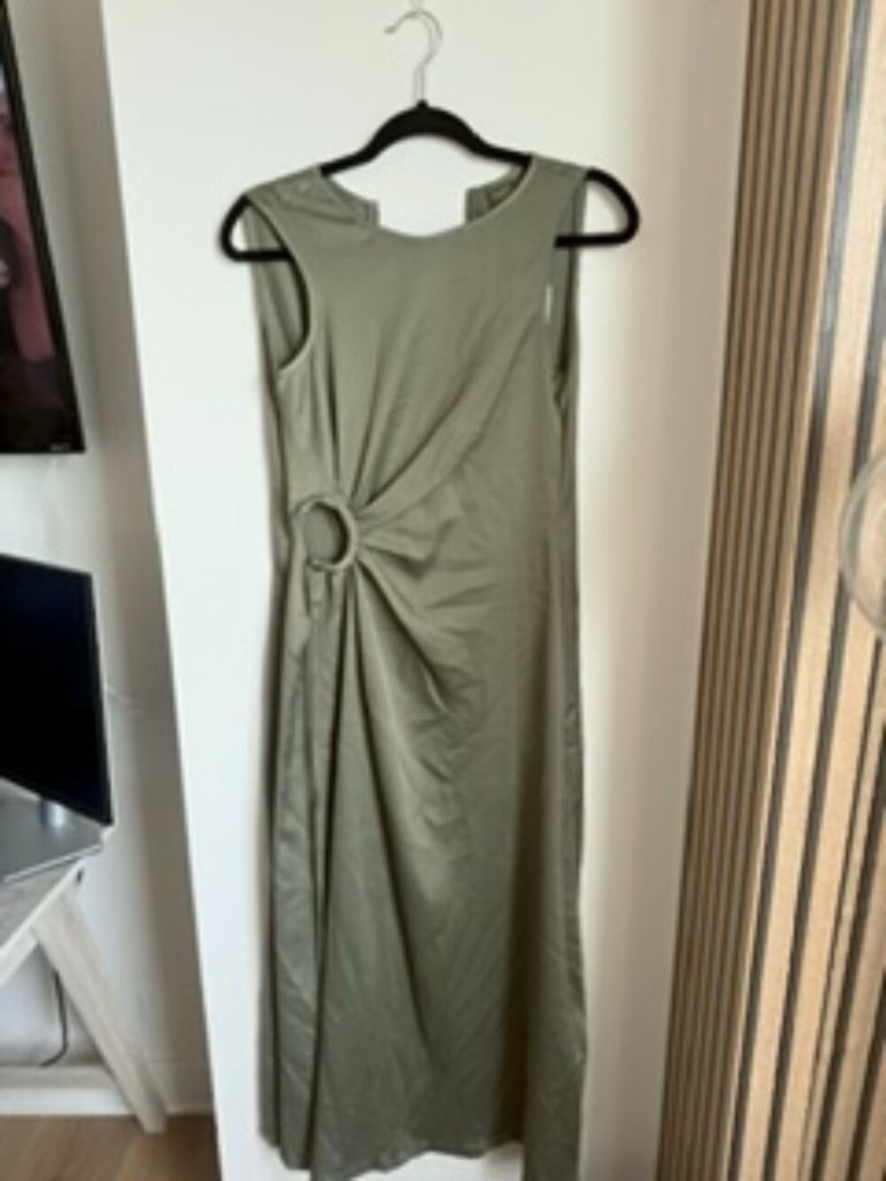 Taylor Women's Olive Sage Green Ring Detail Cutout Midi Dress - Size 2